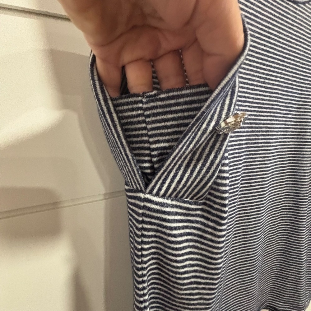 Love Scarlett nautical style sleeveless top with anchor button detail size M - Picture 5 of 10